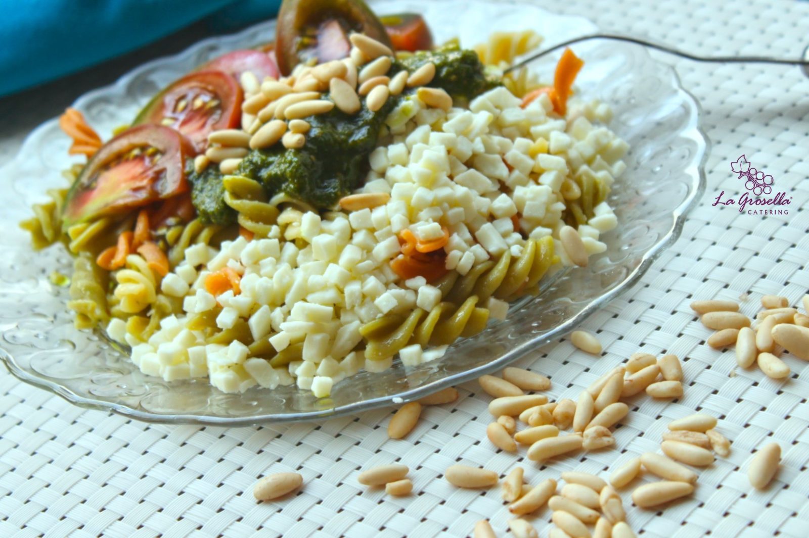 Ñoquis al pesto rosso