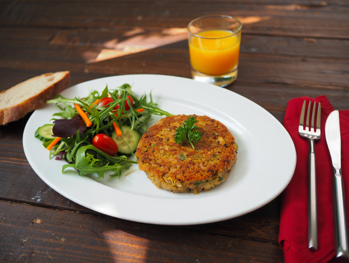Hamburguesa vegetal de col y quinoa